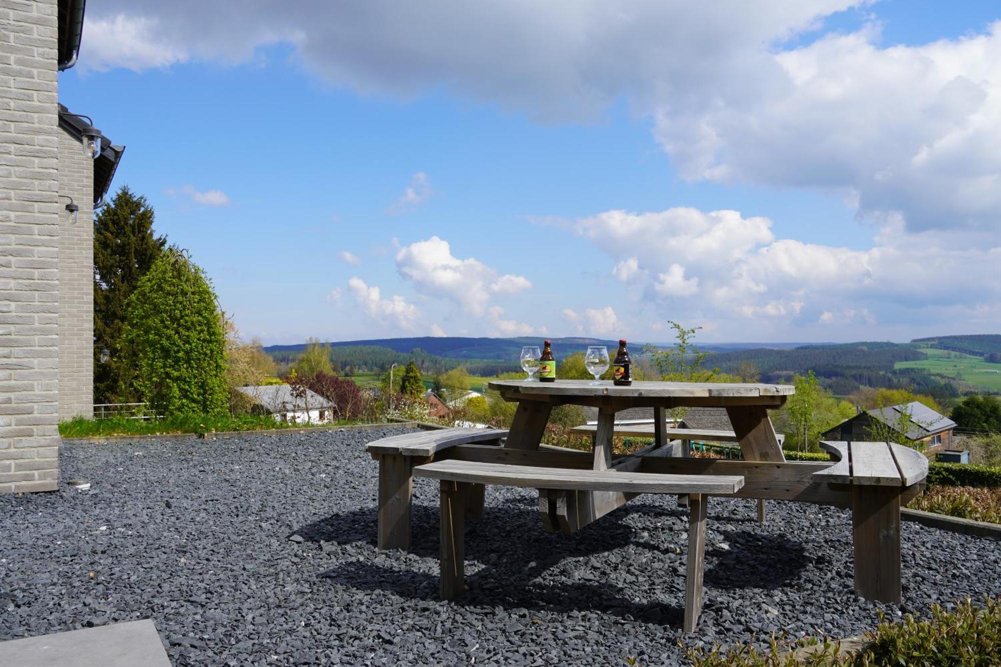 "Petite Perle En Haute Ardenne" Avec Vue Sur La Vallee, Cabine Infra-Rouge Et Bain Balneo Lierneux Exterior foto